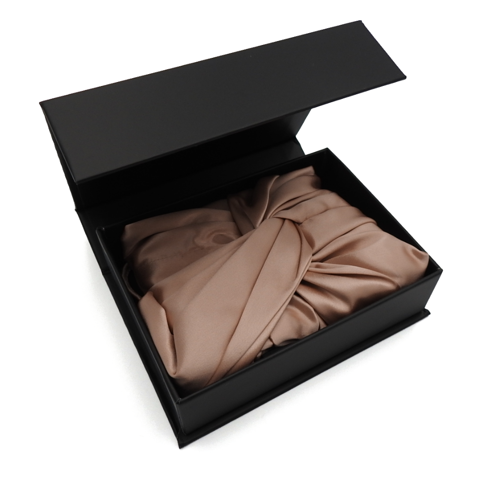 rose pink bonnet in a box